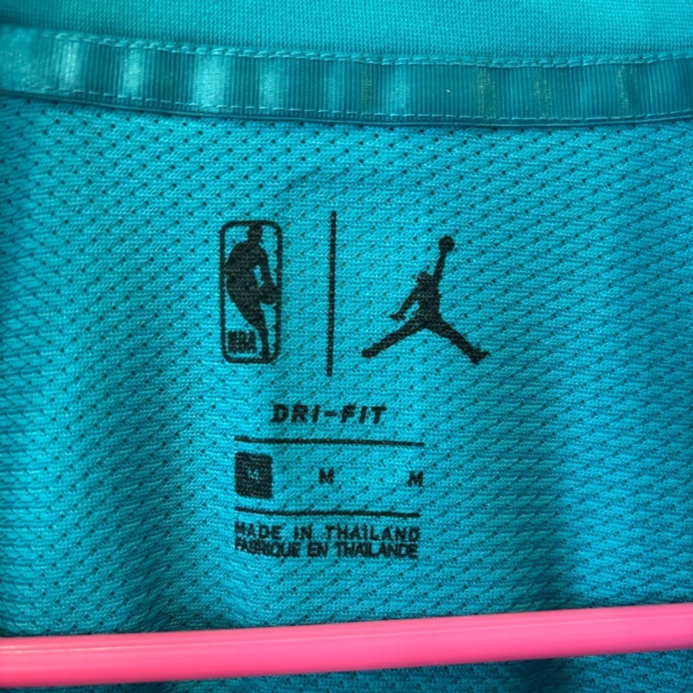 Nike Charlotte Hornets 1/4 Zip Pullover - Picture 6 of 9